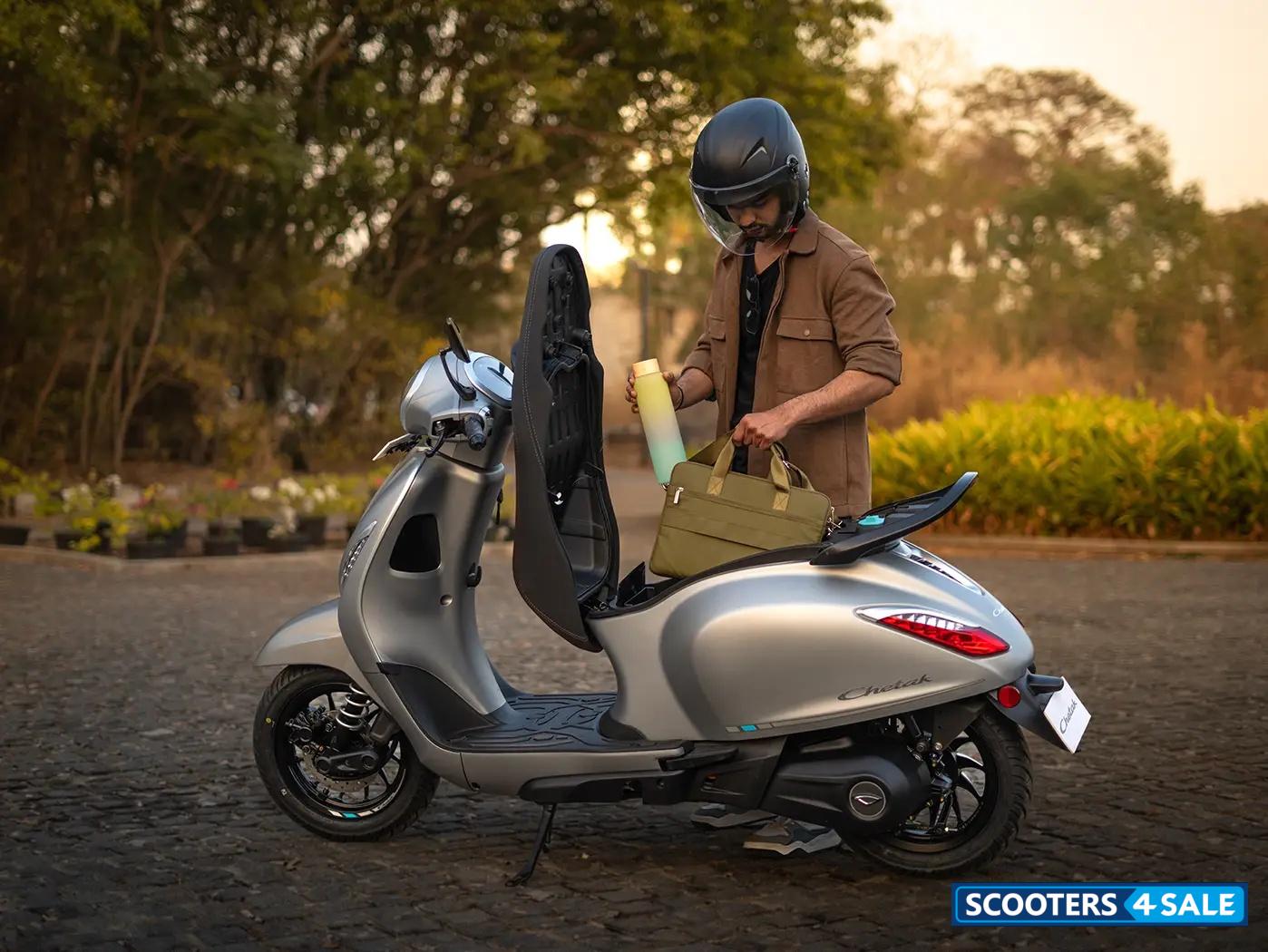 Bajaj Chetak 3502 Standard